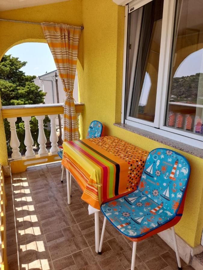 Apartman Karin 2 Appartement Senj  Buitenkant foto